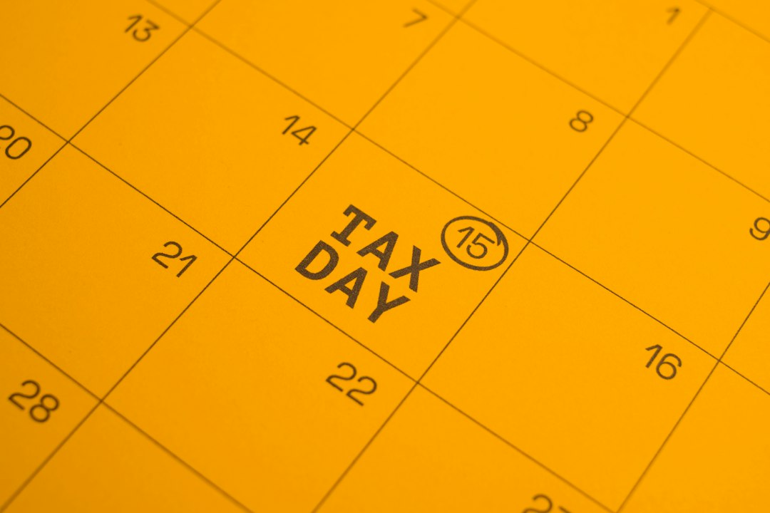 Diagram showing the four quarterly estimated tax payment deadlines across a calendar year.